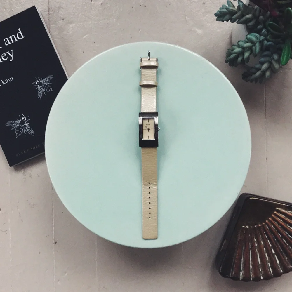 Y2K Relic Rectangular Watch - Picture 1 of 2